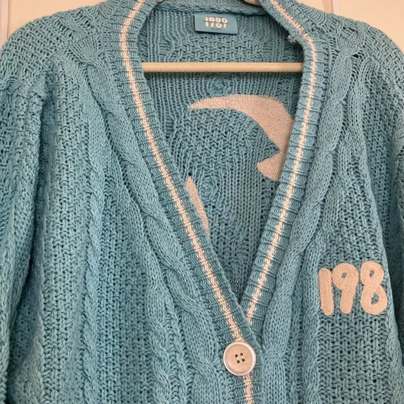 Taylor Swift 1989 Cardigan *Never Worn* - Picture 2 of 4
